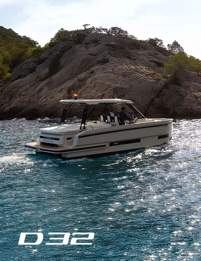 yatch image